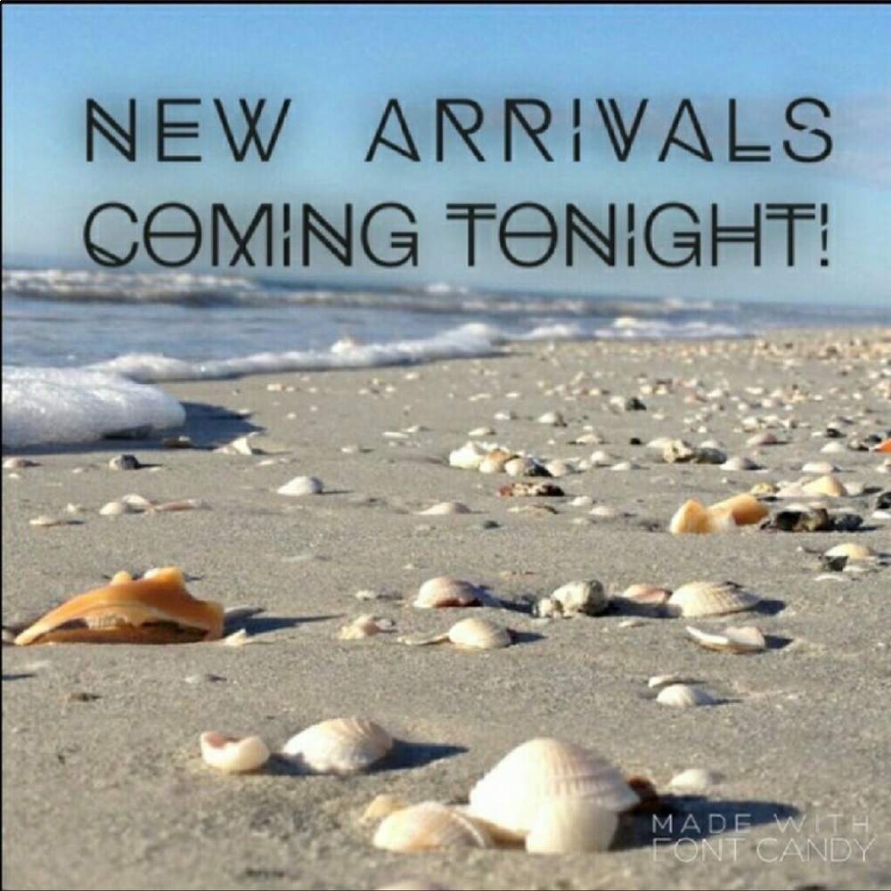 New listings!! Accepting all reasonable offers!😱